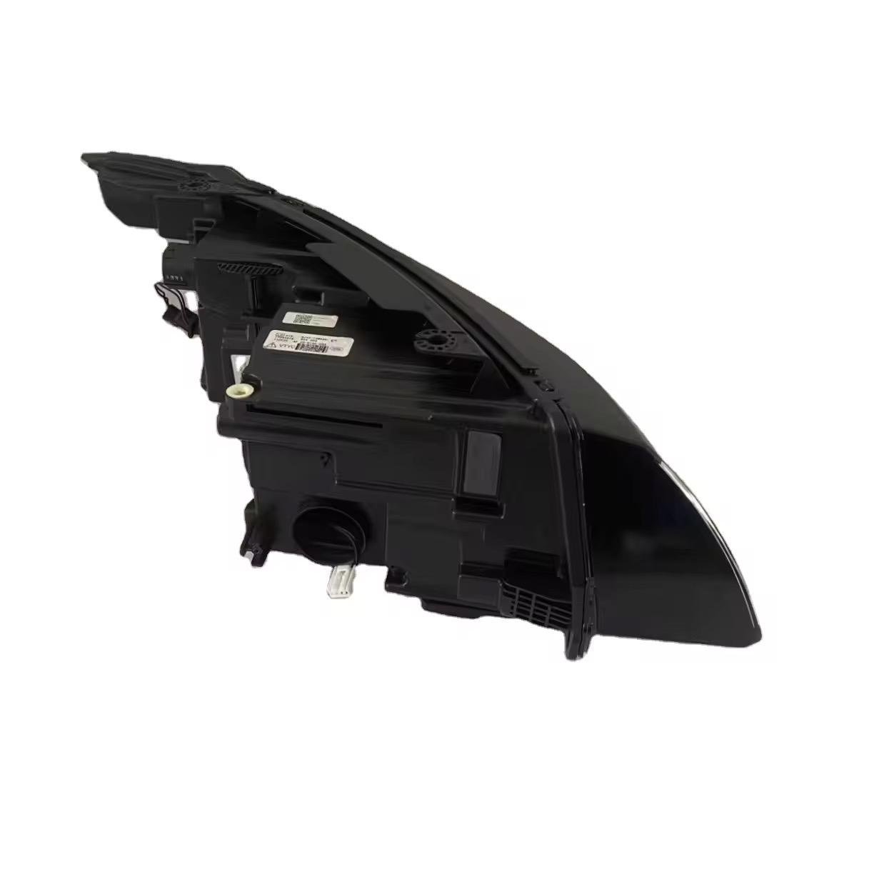 Range Rover Evoke 2016-18 right side headlight used original - Image 2