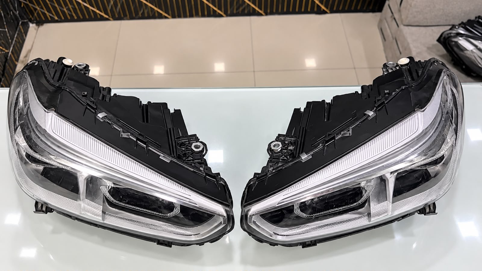 BMW X3 / X4 G01 / G02 / G08 Adaptive LED Headlights – Left & Right Pair (8739653) - Image 2