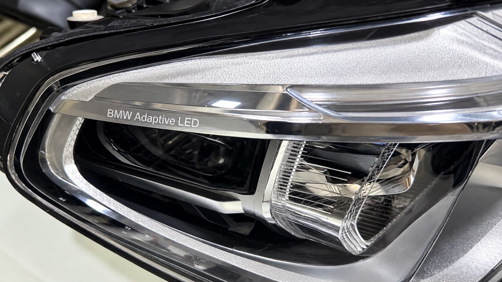 BMW X3 / X4 G01 / G02 / G08 Adaptive LED Headlights – Left & Right Pair (8739653) - Image 4